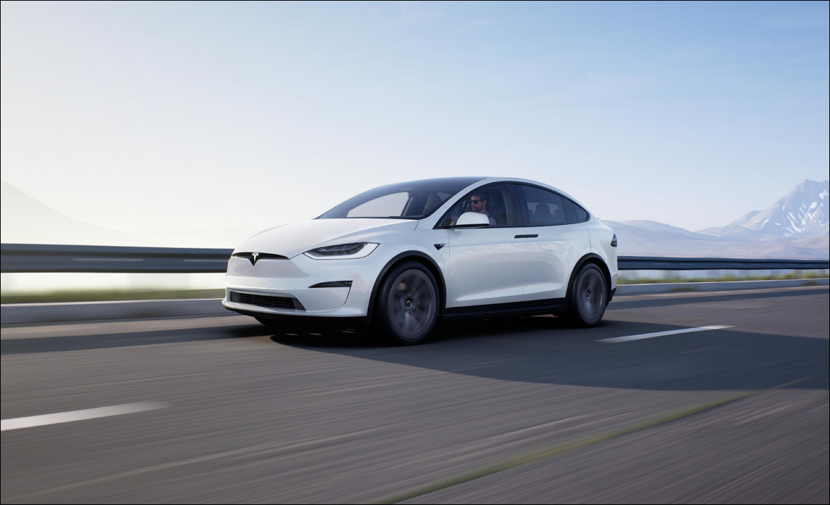 Tesla 執行長馬斯克,期望未來趨勢可降低電動車價格! 1 Tesla,降價