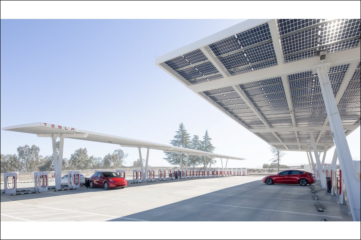 Tesla 導航充電站中,加入第三方有效率的充電站資訊! 1 Tesla,第三方充電站,充電站