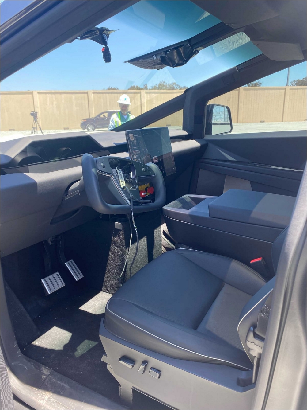 Tesla Cybertruck 電動貨卡延後至 2023 年底開始量產! 3 Cybertruck,Tesla