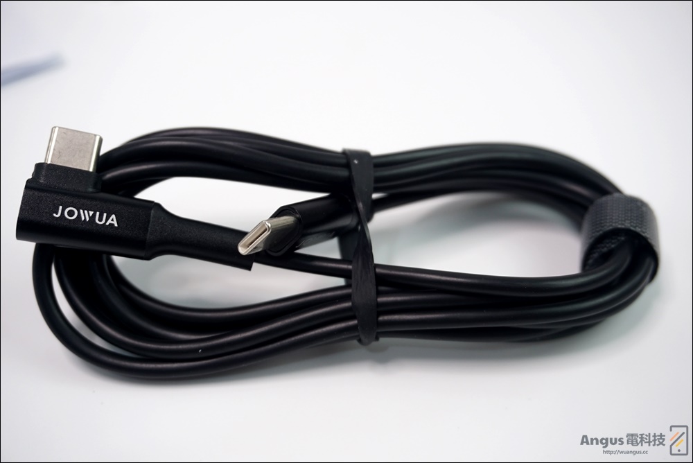 特斯拉配件 六維隱藏車架MagSafe/滾輪款/後座杯墊 質感提升! 27 特斯拉配件