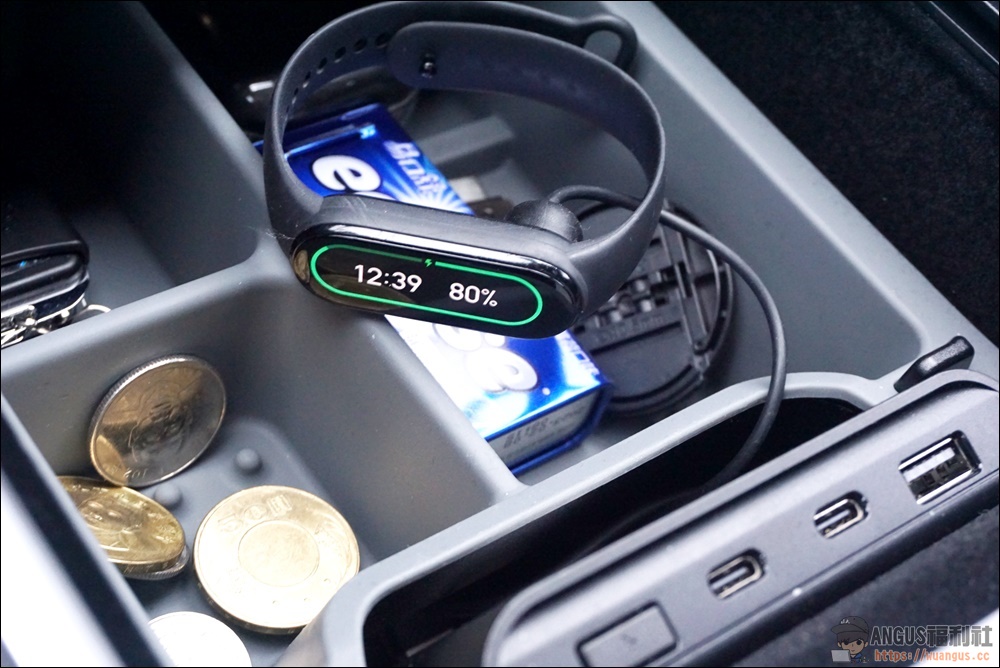 特斯拉配件 Model 3 新車主推薦高質感三件組,中控收納盒/杯架/LED Hub! 12 特斯拉配件,JOWUA,model 3